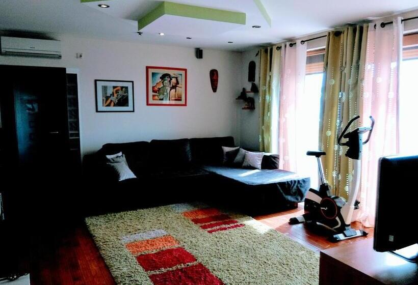 带1个卧室的豪华公寓, Apartments Europa