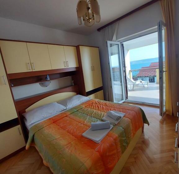 海景标准间带阳台, Apartments Europa