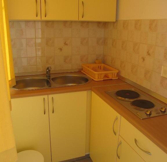 带1个卧室的带海景的公寓, Apartments Europa