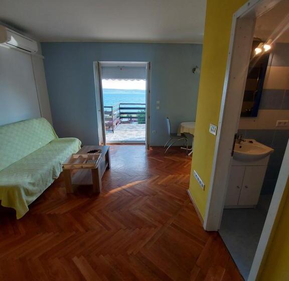 Апартаменты 1 Спальня, Apartments Europa