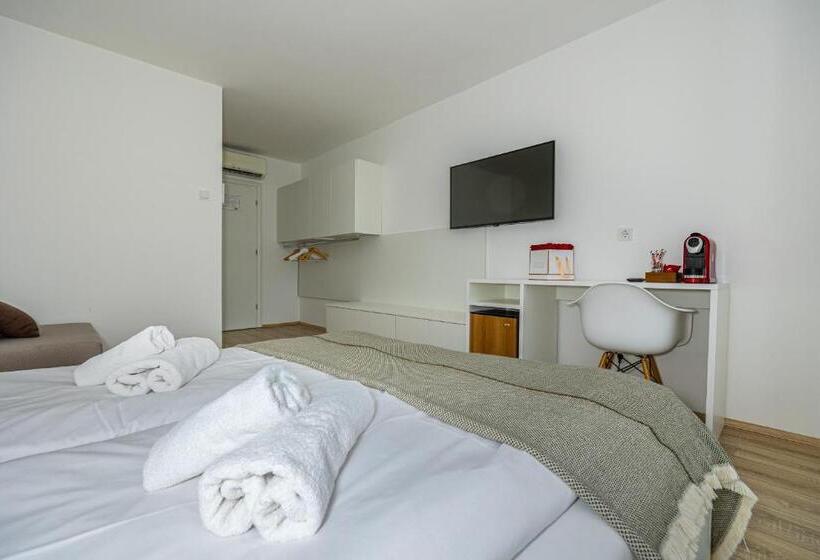 스탠다드 룸 측면 바다 전망, Rocky Beach Rooms