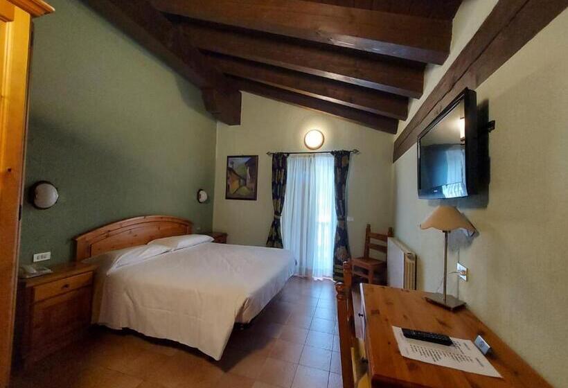 اتاق سوپریور با چشم‌انداز کوهستان, Albergo Gran Paradiso