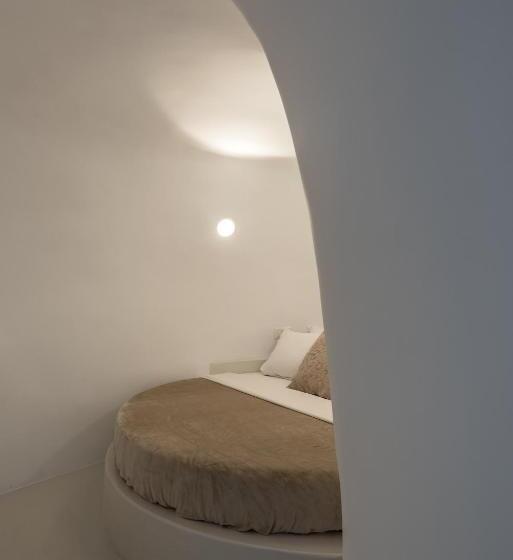 سوئیت 2 خوابه, Aspaki By Art Maisons