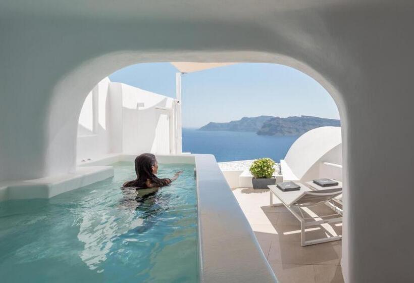 سوئیت با چشم‌انداز, Aspaki By Art Maisons