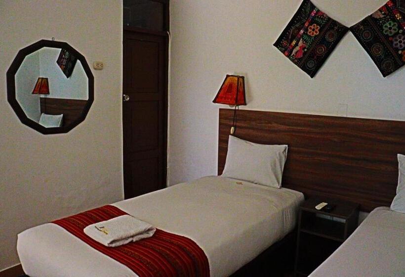 Номер Стандарт, Capac Inka Wasi Plaza