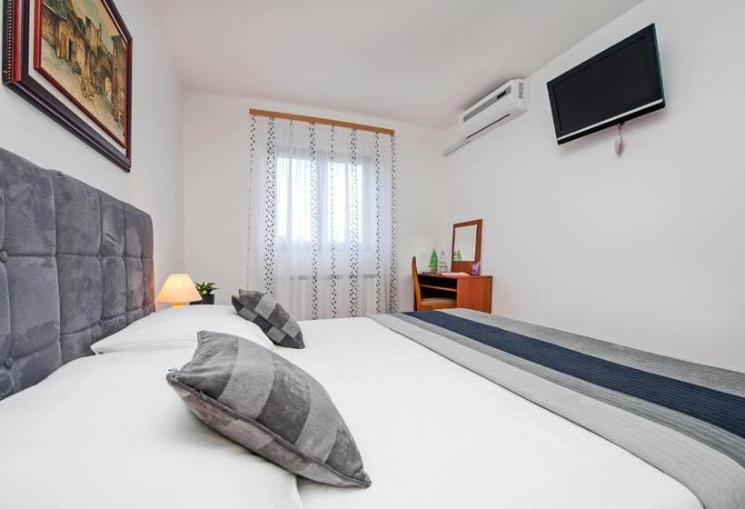 Номер Стандарт, Ladonja Bbs, Family Run Bed & Breakfast