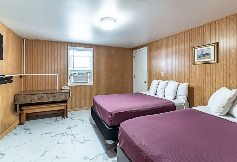 Номер Deluxe, Boardwalk Sand & Surf Beach Hotel Oceanfront