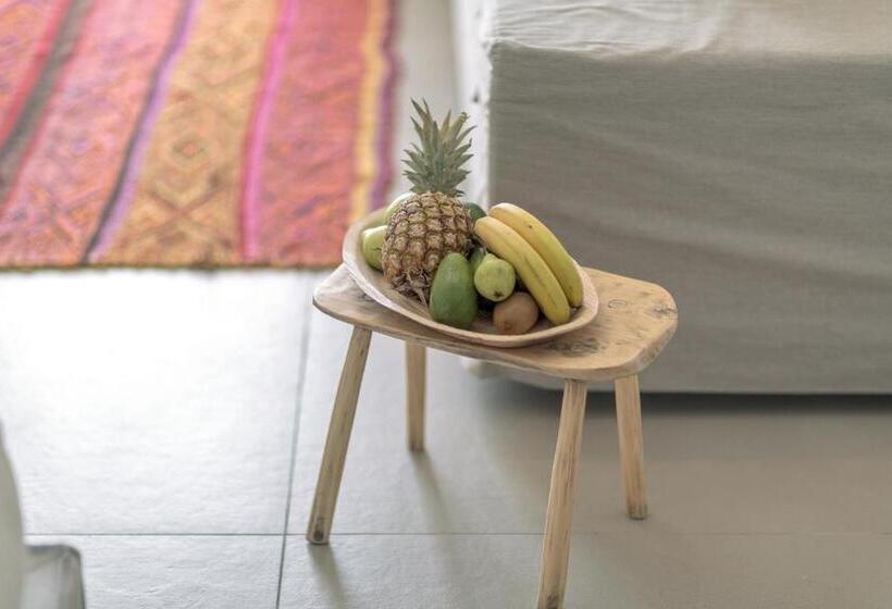 Люкс Сеньор, Mykonos Blanc   Preferred Hotels & Resorts