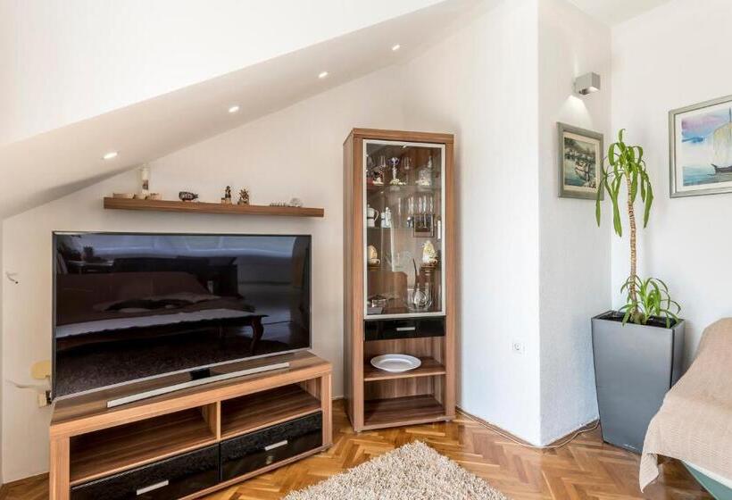 Апартаменты 2 Спальни Вид на Море, Pansion Casa