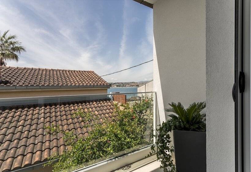 コンフォートルーム、サイドオーシャンビュー, Pansion Casa