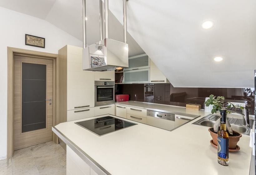 침실 1개 컴포트 아파트, Pansion Casa