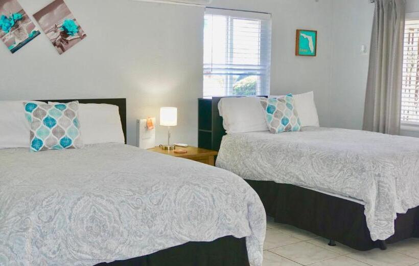 جناح عائلي, 4145 By The Sea Inn & Suites