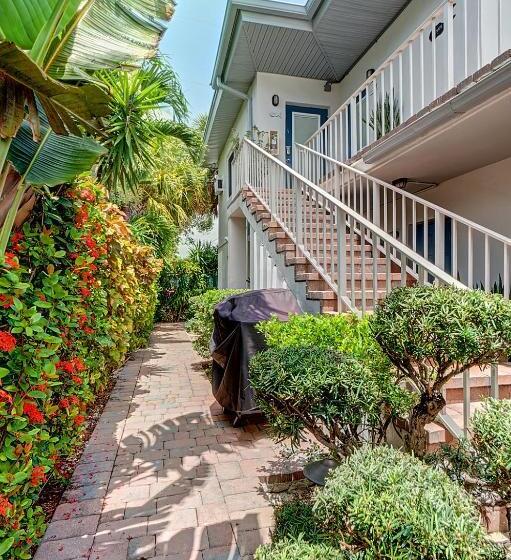 غرفة قياسية, 4145 By The Sea Inn & Suites