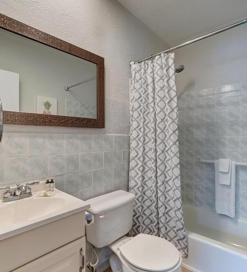 غرفة قياسية, 4145 By The Sea Inn & Suites