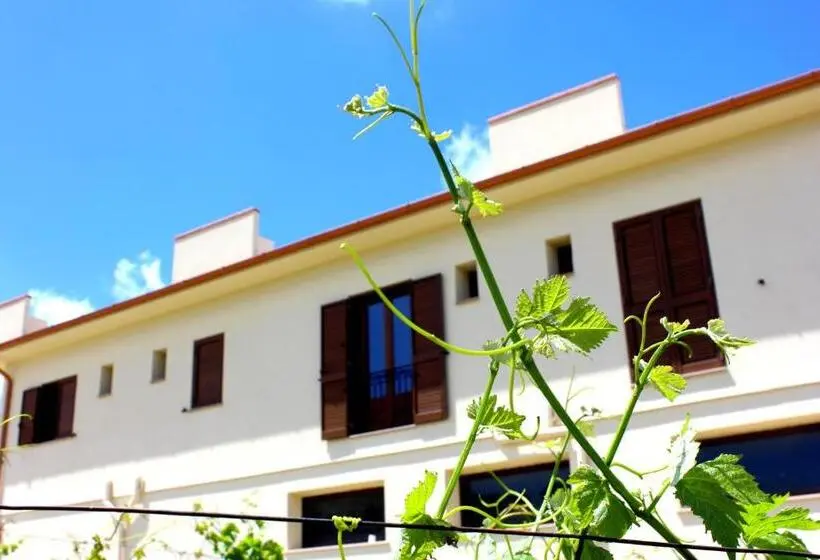 Standard Neljän Hengen Huone, Agriturismo La Casa Di Bacco