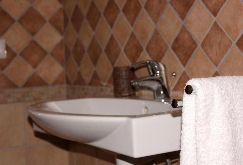 スタンダードルーム, Agriturismo La Casa Di Bacco