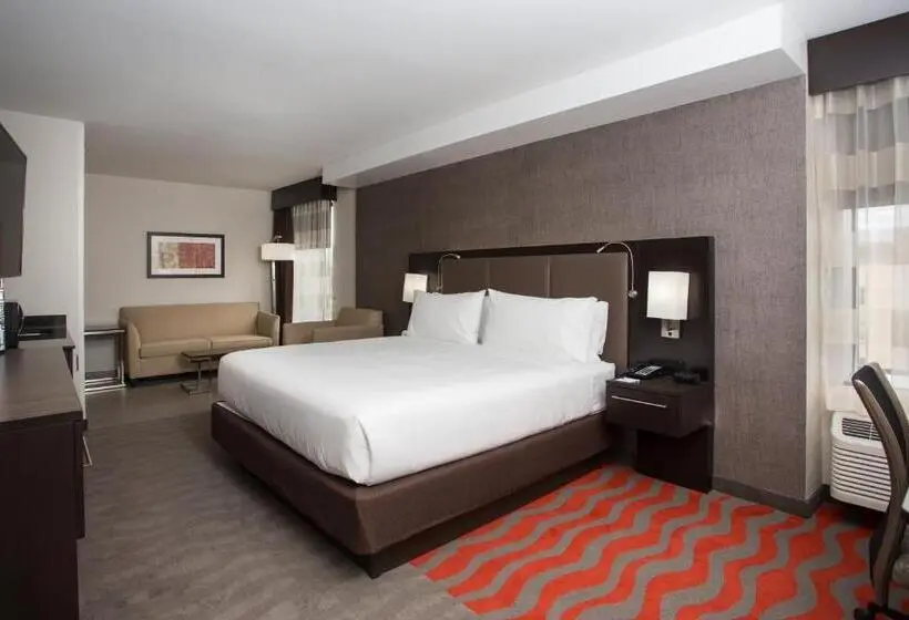 Sviitti King-vuode, Holiday Inn Express Springfield Downtown, An Ihg