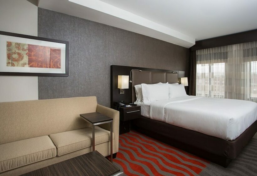 スイート, Holiday Inn Express   Springfield Downtown, An Ihg