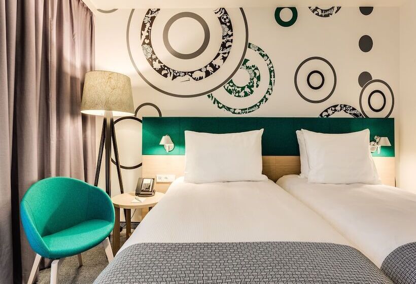 Номер Стандарт, Holiday Inn   Warsaw City Centre, An Ihg