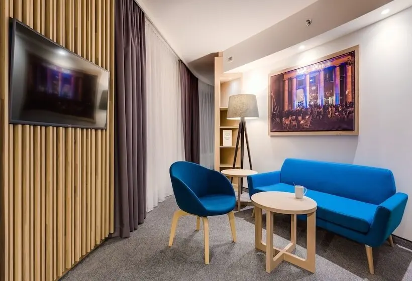 سوییت, Holiday Inn   Warsaw City Centre, An Ihg