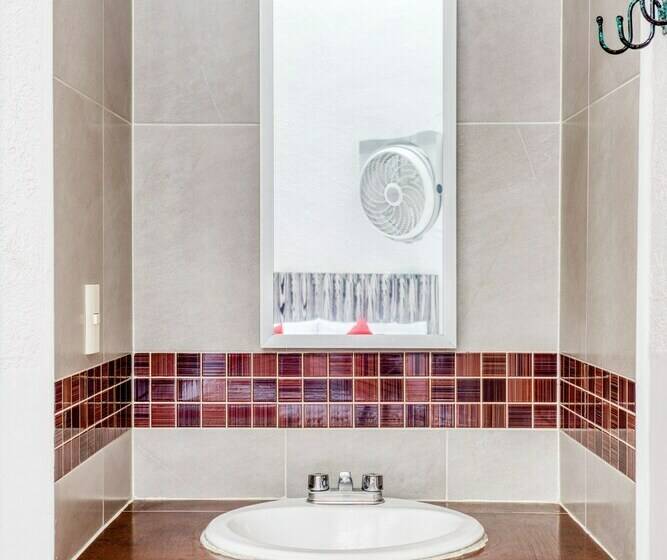 اتاق استاندارد یک نفره, Hostal Santo Domingo