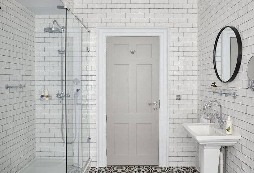 Номер Стандарт, Indigo   Bath, An Ihg