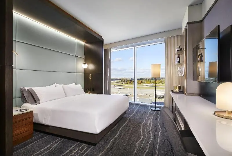 キングサイズベッドのスーペリアルーム, Intercontinental Minneapolis St. Paul Airport, An Ihg