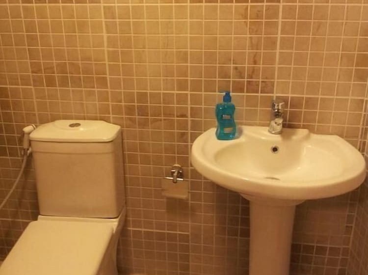 اتاق اکونومی, Jordan River