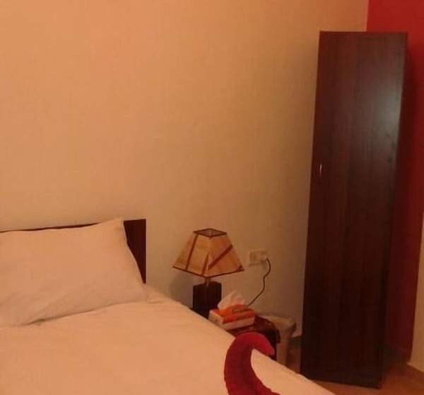 اتاق استاندارد یک نفره, Jordan River