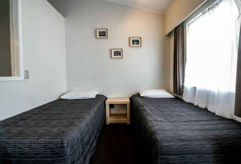 Семейное Студио, Aura Accommodation