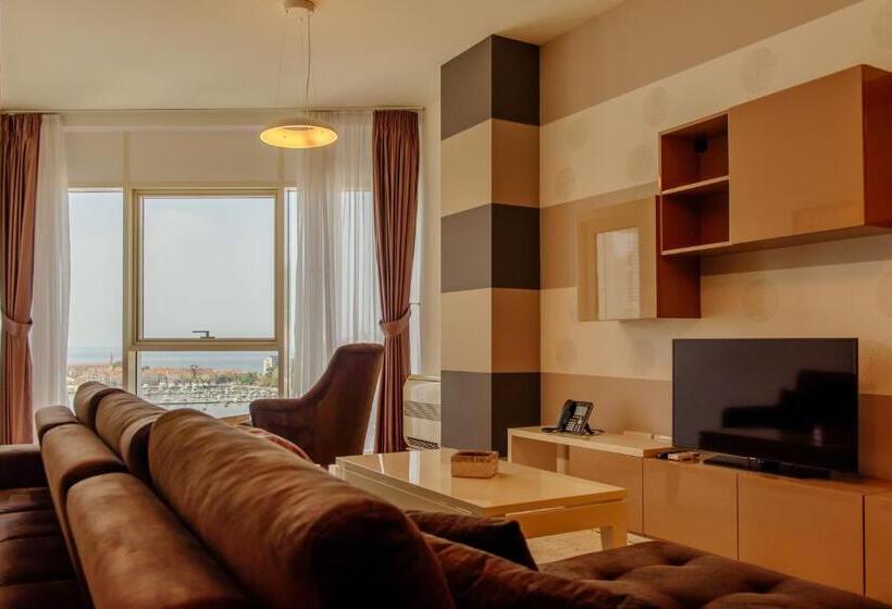 آپارتمان سوپریور 1 خوابه با چشمانداز دریا, Tre Canne