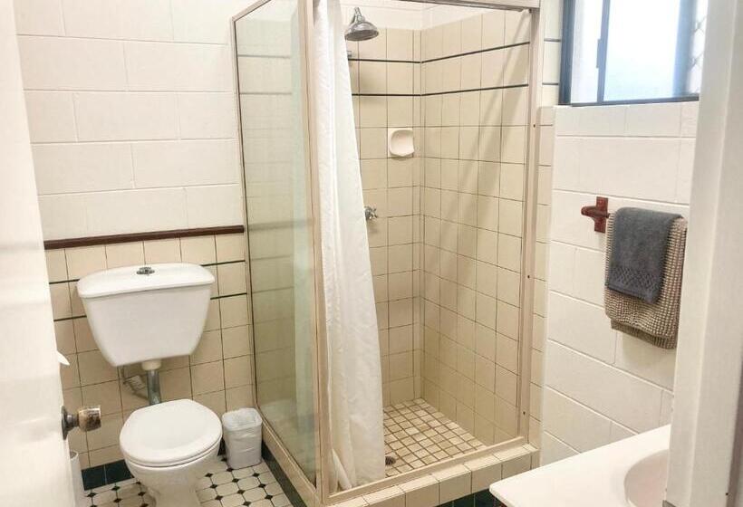 Номер Стандарт, Yongala Lodge By The Strand