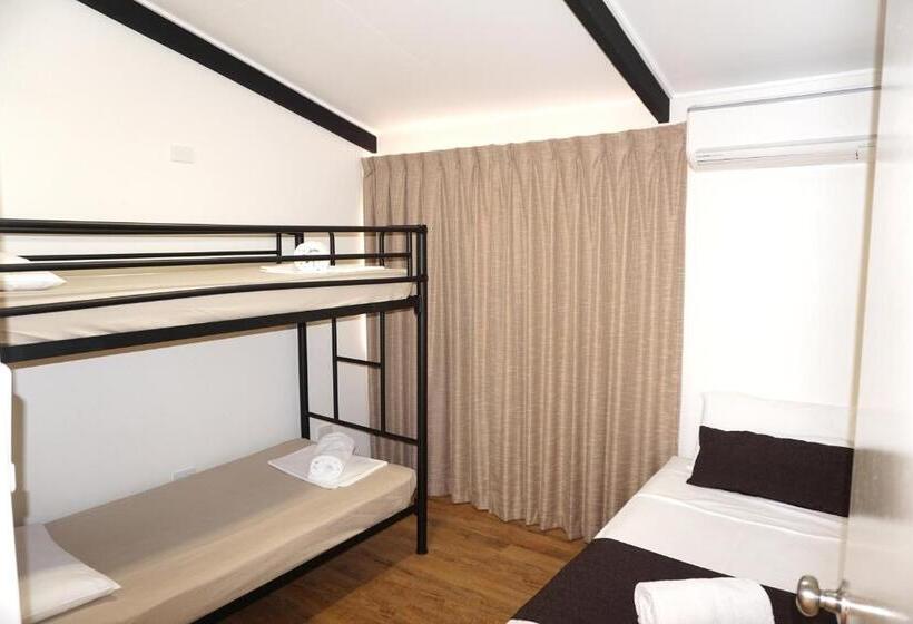 Апартаменты 2 Спальни, Yongala Lodge By The Strand