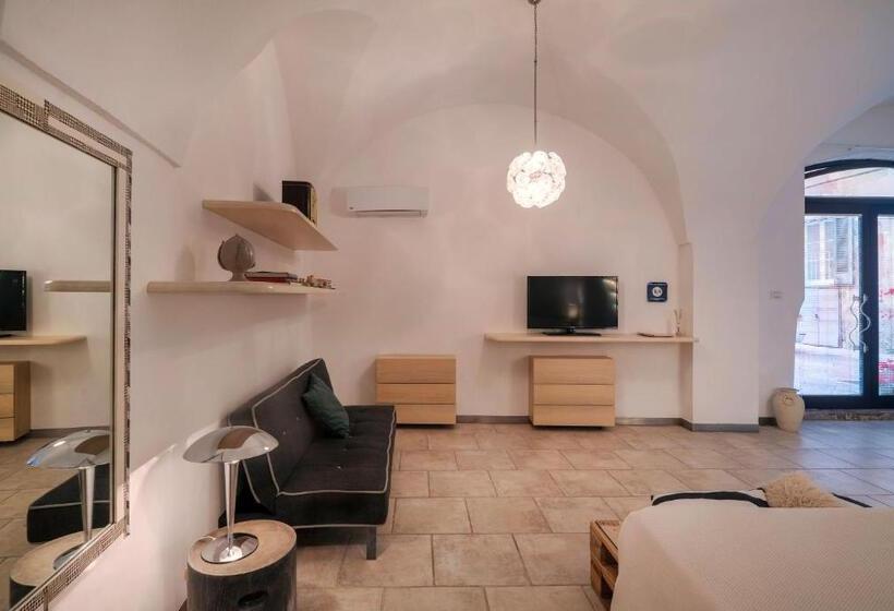 اتاق استاندارد, B&b Corte Dei Romiti   Lecce Selection