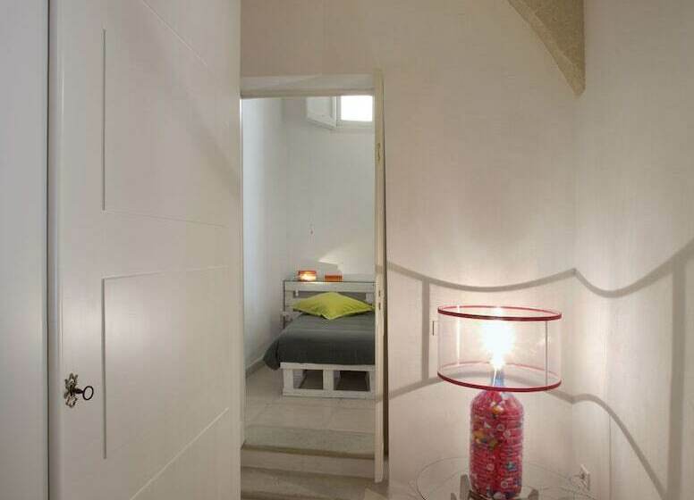 سوییت جونیور, B&b Corte Dei Romiti   Lecce Selection