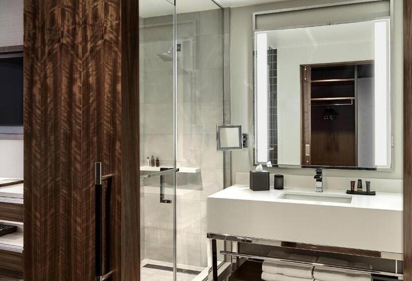 스탠다드 룸 킹사이즈 침대, Marriott Irvine Spectrum
