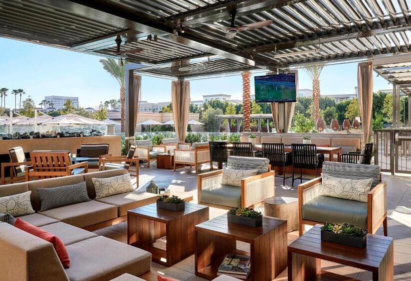 クラブルーム, Marriott Irvine Spectrum