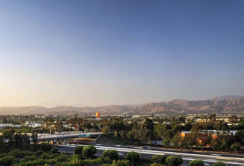 クラブルーム, Marriott Irvine Spectrum