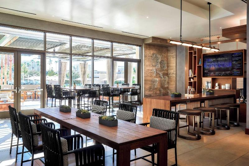 클럽 룸, Marriott Irvine Spectrum