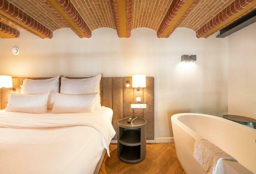 Люкс, Pestana Amsterdam Riverside