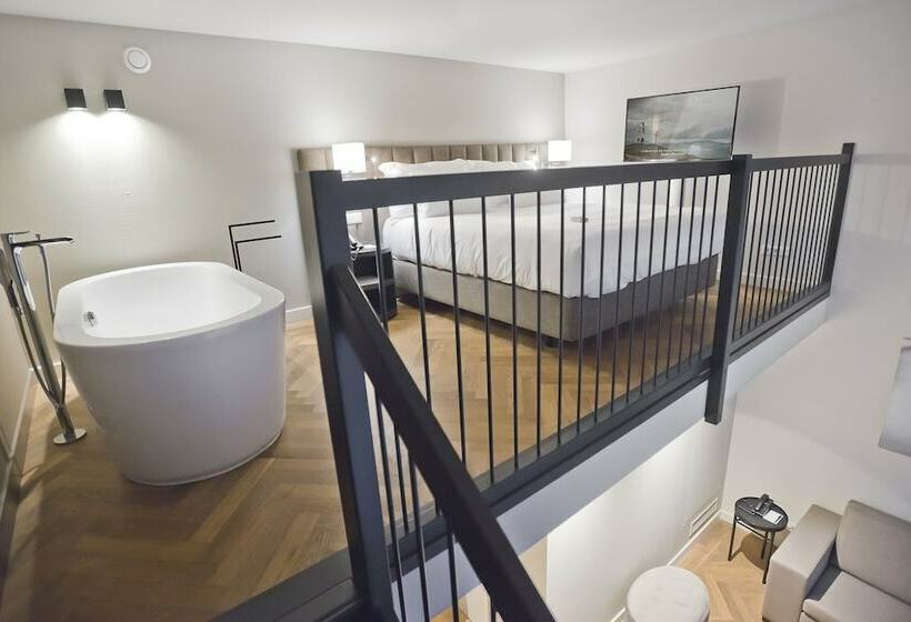 Люкс, Pestana Amsterdam Riverside