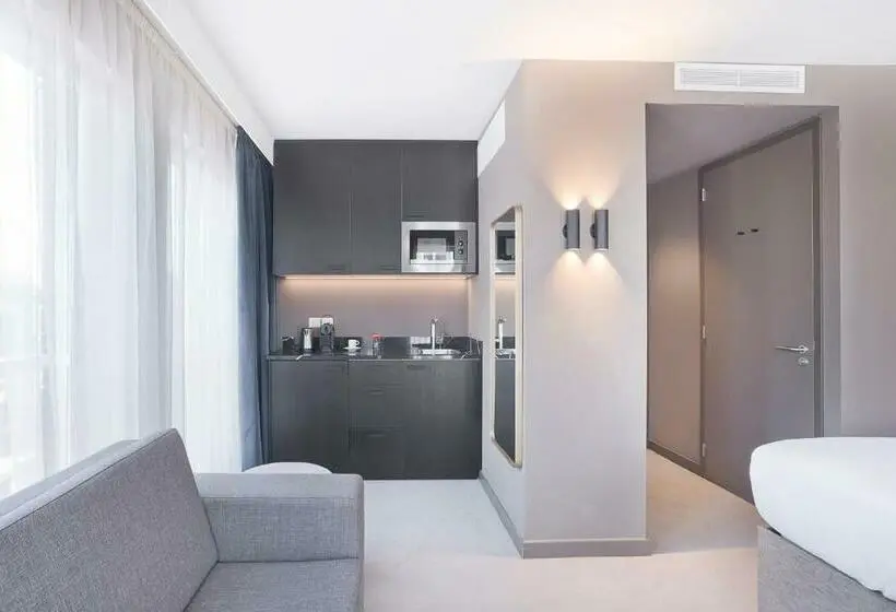 استودیوی استاندارد, Pestana Amsterdam Riverside