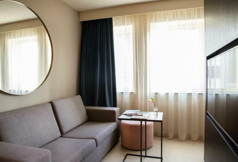 Студия Стандарт, Pestana Amsterdam Riverside