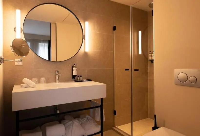 استودیوی استاندارد, Pestana Amsterdam Riverside