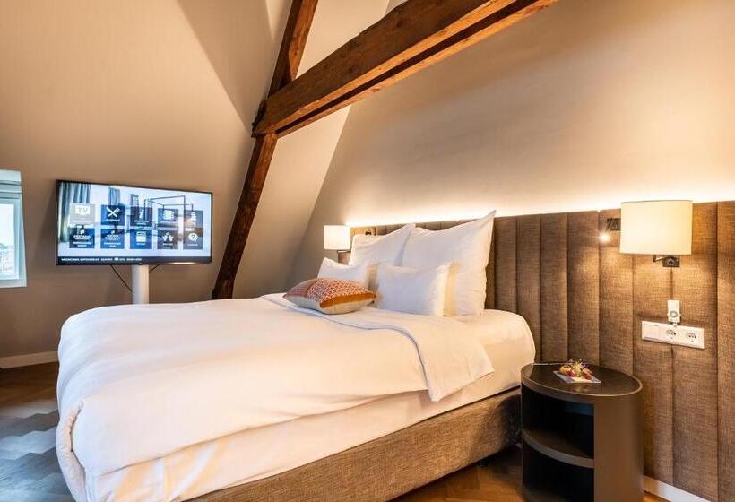 스위트, Pestana Amsterdam Riverside