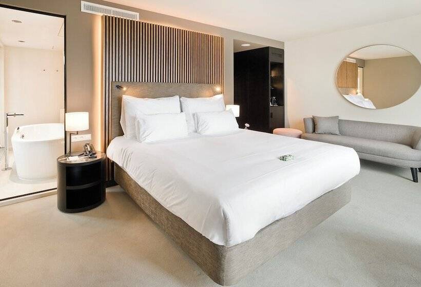 Полулюкс, Pestana Amsterdam Riverside