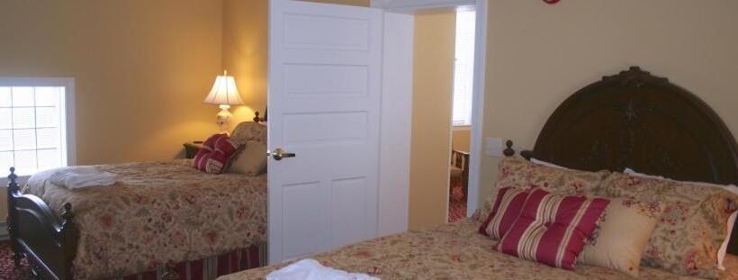 套房, The Swope Manor Bed & Breakfast