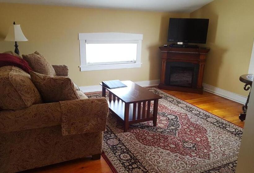 套房, The Swope Manor Bed & Breakfast