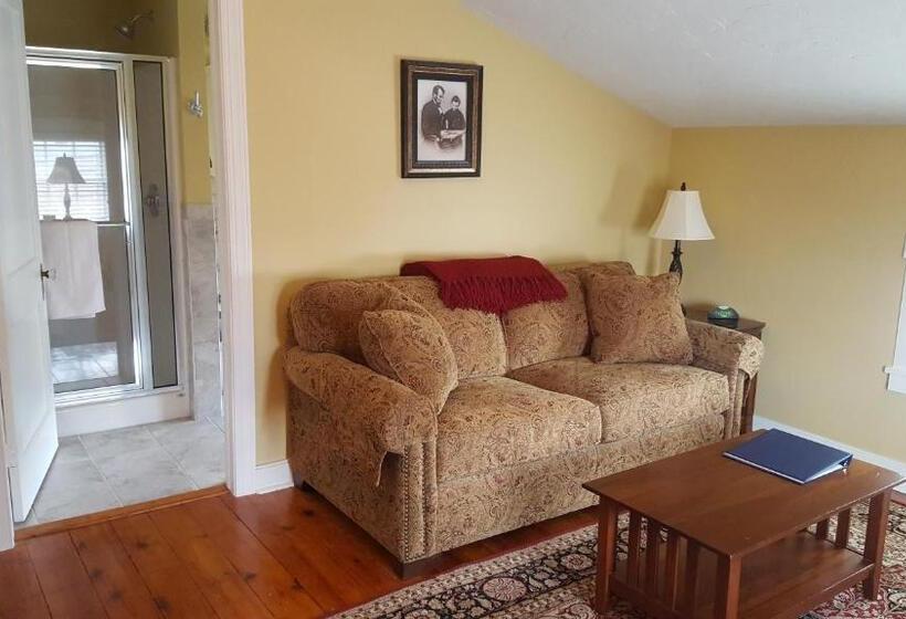 套房, The Swope Manor Bed & Breakfast