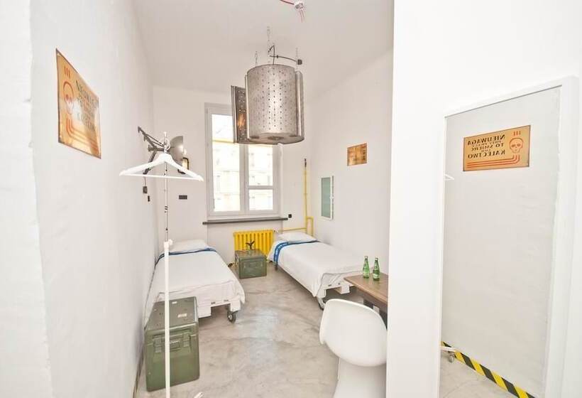 Номер Стандарт, Lofthotel Przychodnia